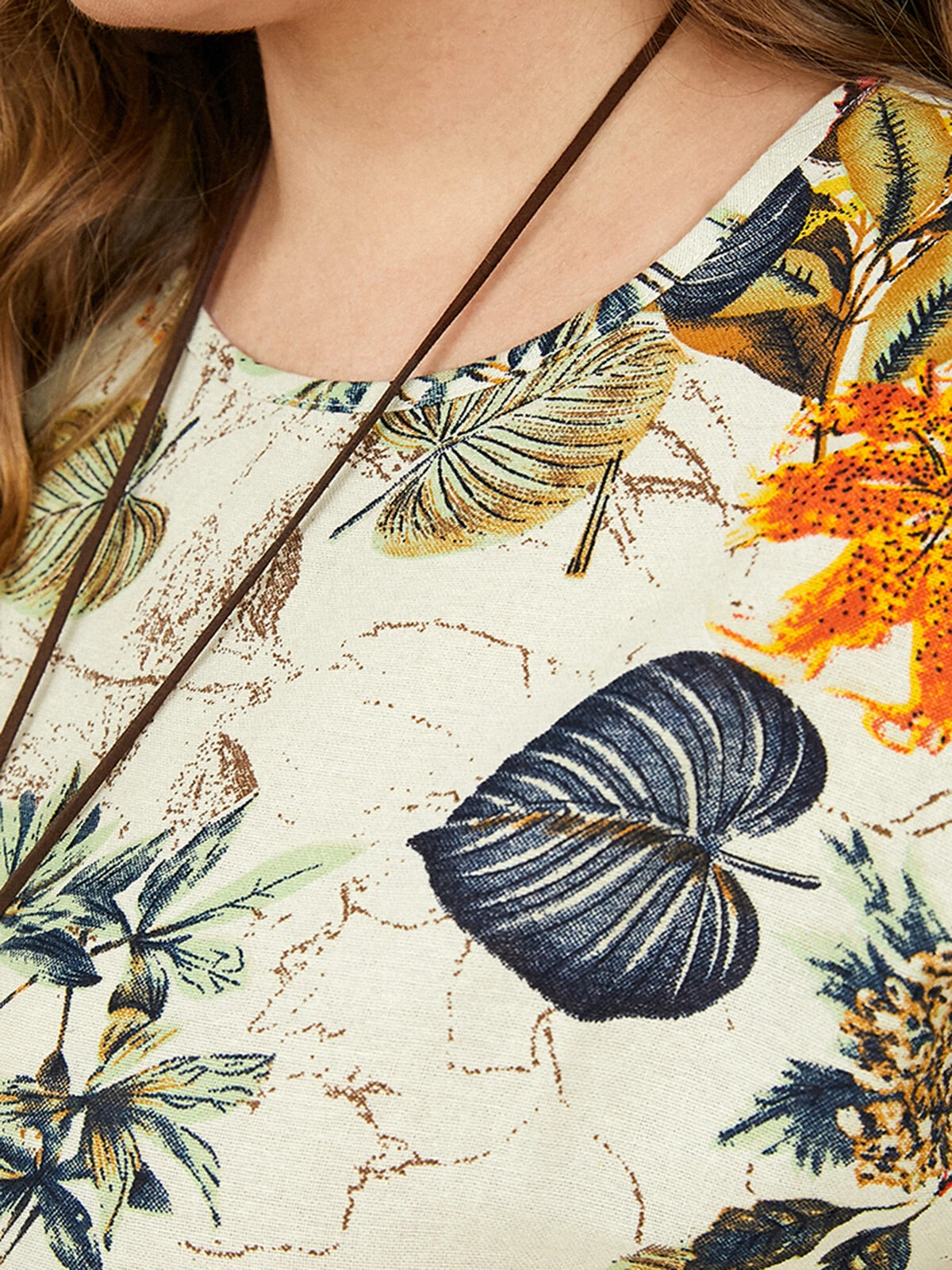 (image for) ZANZEA Plus Size Women Beach Long Dress Retro Floral Printed Round Neck Three Quarter Sleeve Pleated Beach Maxi Dresses