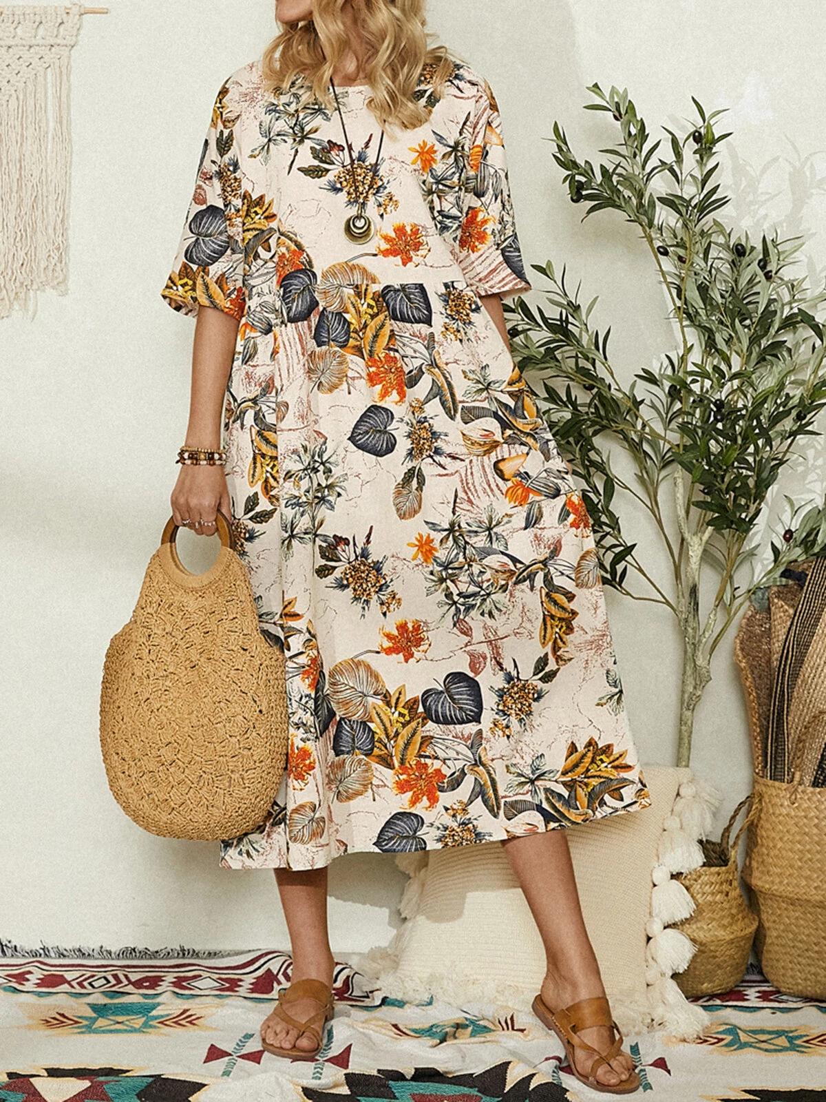 (image for) ZANZEA Plus Size Women Beach Long Dress Retro Floral Printed Round Neck Three Quarter Sleeve Pleated Beach Maxi Dresses